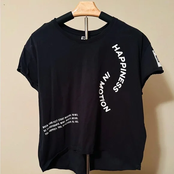 Marvel Black Crop Graphic T-Shirt Short Sleeve - Picture 1 of 2